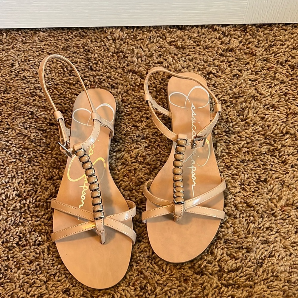 Women’s sandals